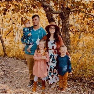 Meet your Posher, Alexis